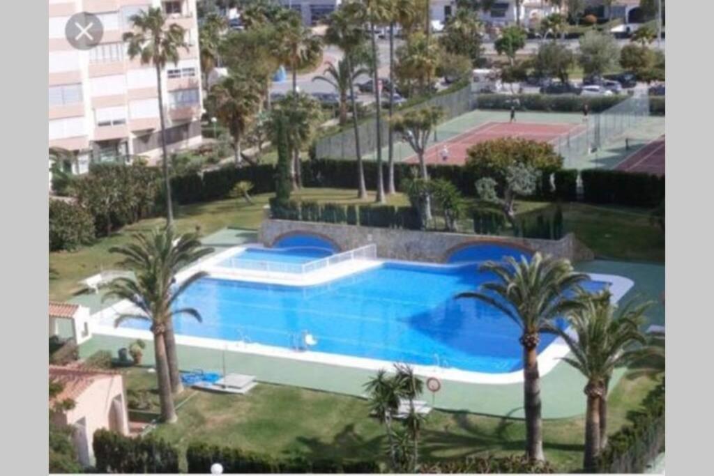 Apartamento A Estrenar En Primera Linea De Playa 托罗克斯科斯塔 外观 照片